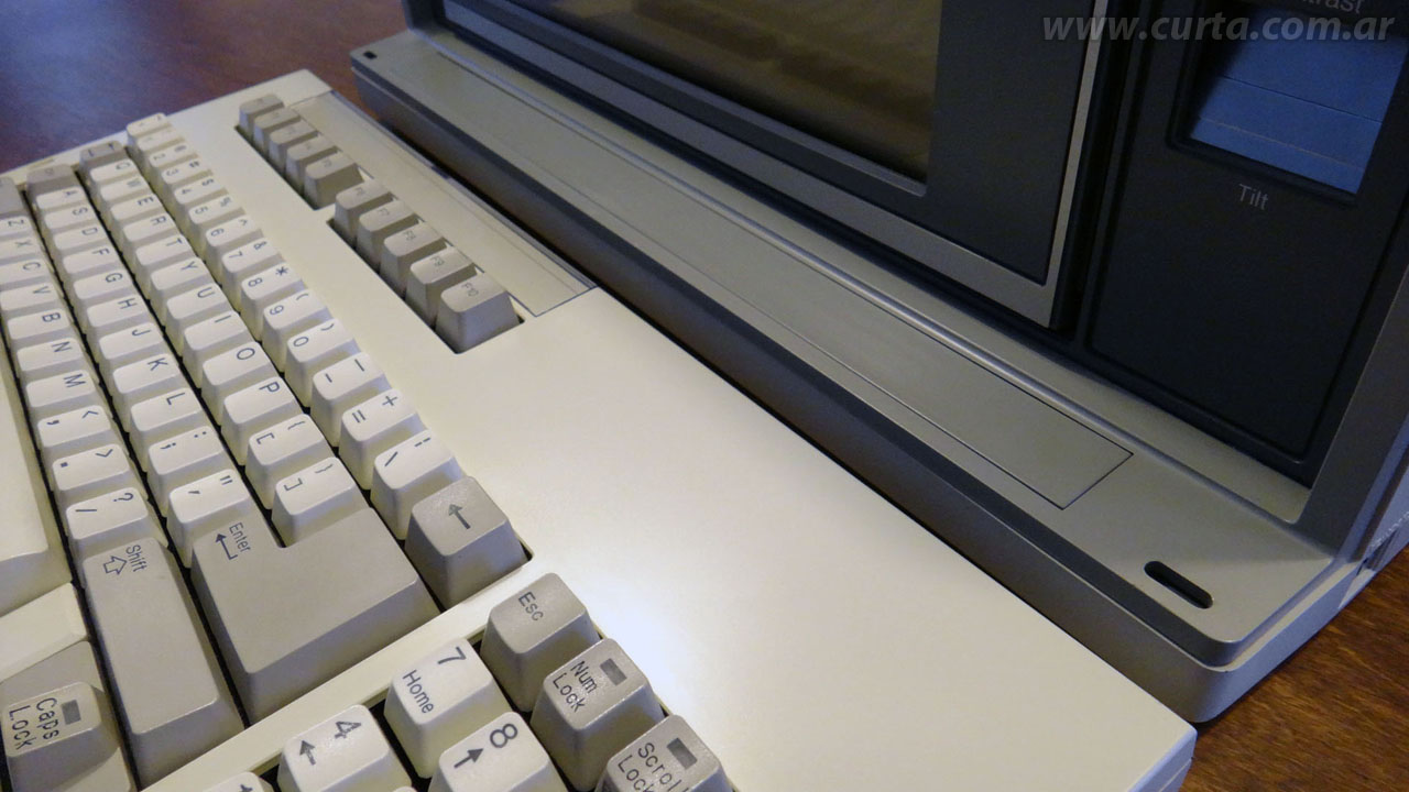 Sharp PC-7000